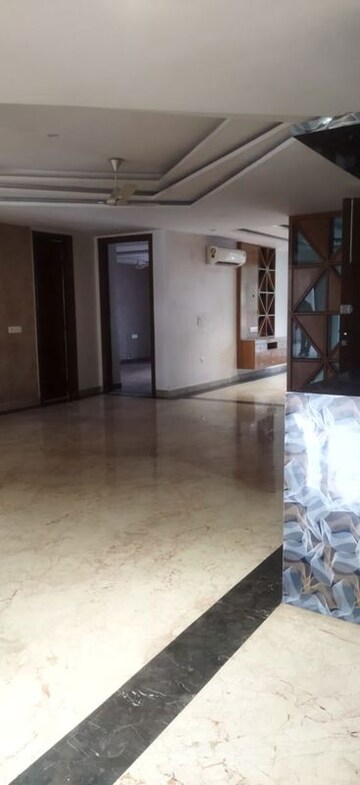 3 BHK Builder Floor For Rent in Unitech Uniworld Resorts-The Residences, Sector 33