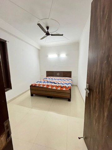 2 BHK Builder Floor For Rent in Neb Sarai