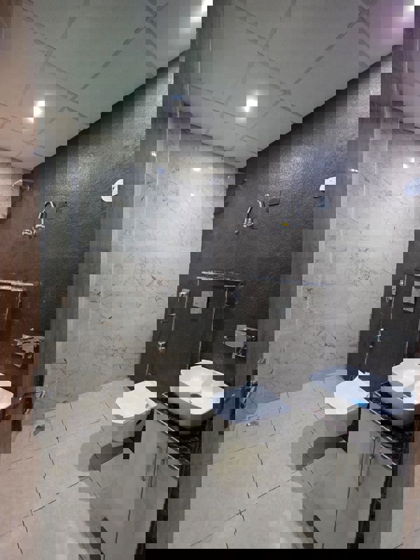 4 BHK + Servant Room 2100 Sq.Ft. Builder Floor in Shouryapuram