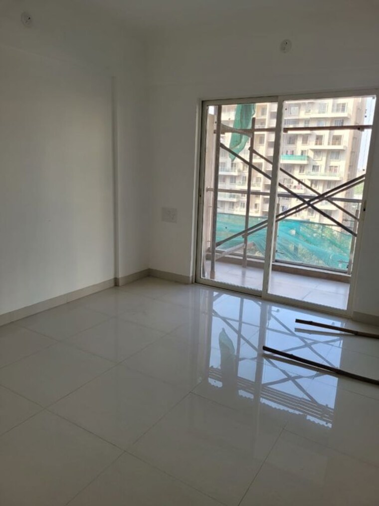 Room, magarpatta-city-heliconia 1 Bedroom 610 Sq.Ft. Apartment In Hadapsar Pune 10086948