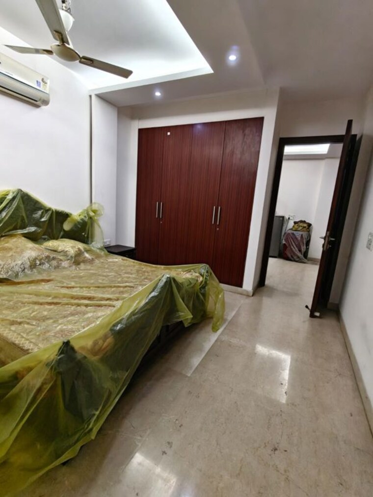 Bedroom, greater kailash 3 Bedroom 1872 Sq.Ft. Builder Floor In Greater Kailash Delhi 10086985