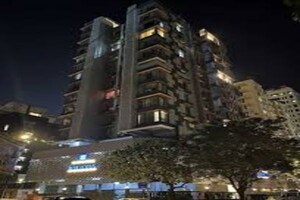 2 BHK Apartment – Exterior View View at Bandra West - for Rent
