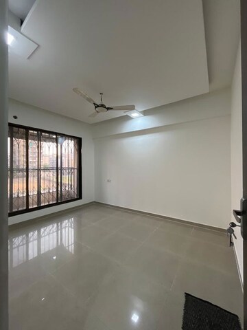 Room in 2 BHK Apartment at Sector 9a Ulwe – for Rent