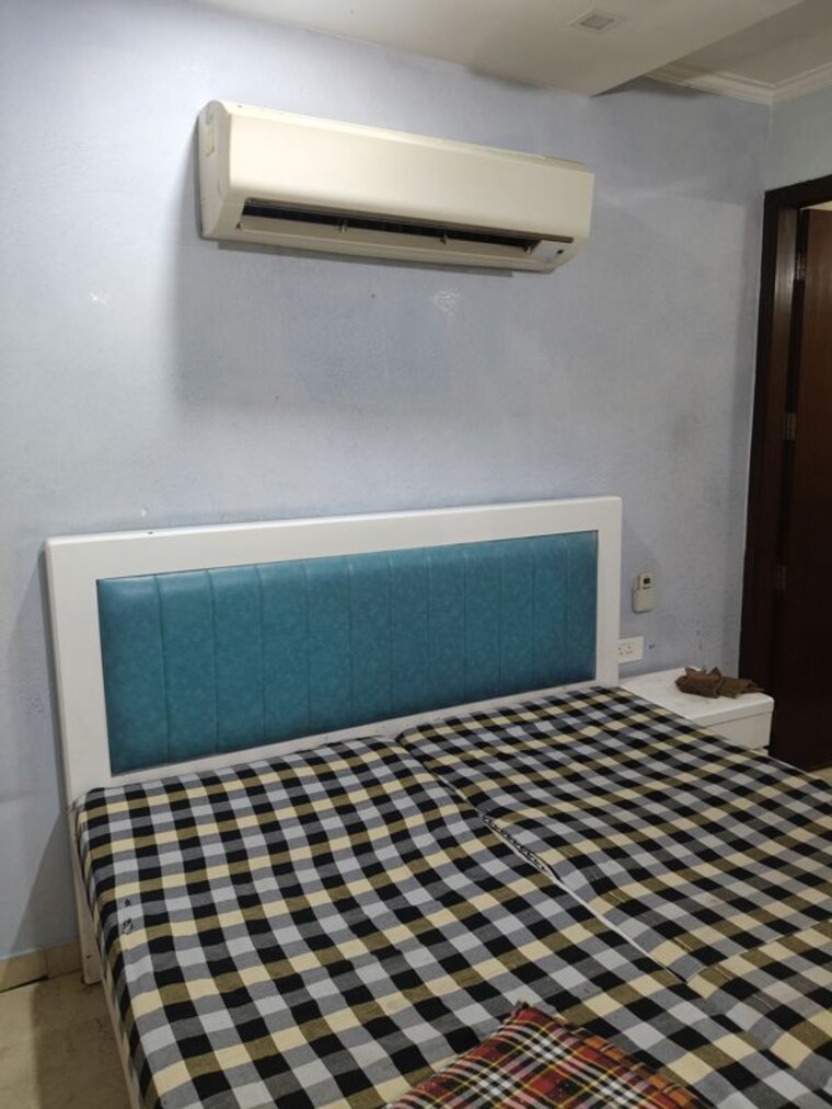 Bedroom, jungpura extension 2 Bedroom 600 Sq.Ft. Builder Floor In Jungpura Extension Delhi 10087017
