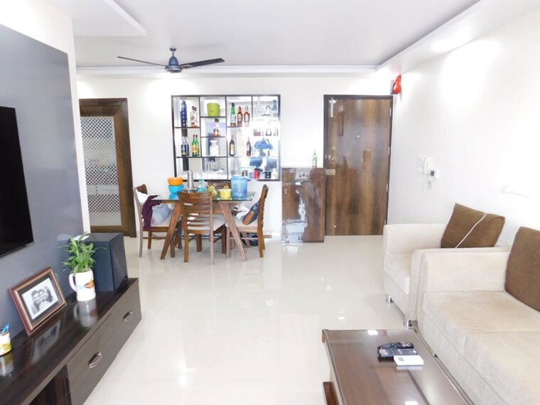 Living Room, pride-park-royale 2 Bedroom 742 Sq.Ft. Apartment In Andheri East Mumbai 10087033