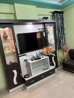 Furnished Amenities in 3 BHK Apartment at Kokar – for Rent