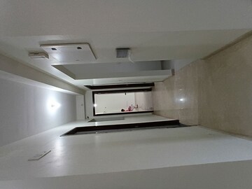 Furnished Amenities in 2 BHK Apartment at Kalpataru Paramount, Kapur Bawdi – for Sale