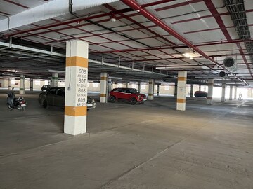 Parking in 2.5 BHK Apartment at Hiranandani Fortune City, New Panvel – for Sale