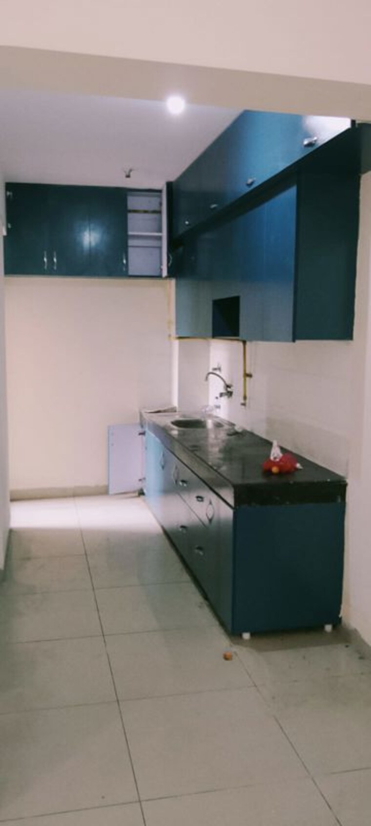 Kitchen, wave-dream-homes 2 Bedroom 808 Sq.Ft. Apartment In Wave City Ghaziabad 10087165