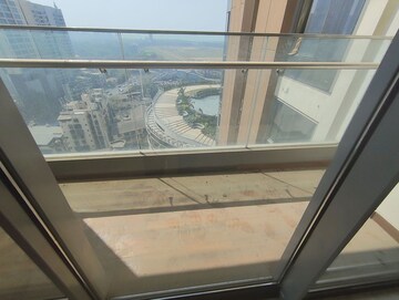 Furnished Amenities in 3 BHK Apartment at Piramal Mahalaxmi, Mahalaxmi – for Rent