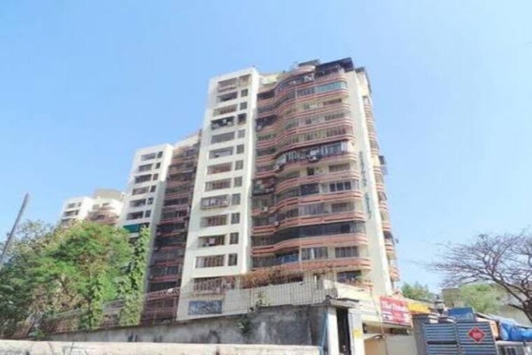 Exterior View, yari road 3 Bedroom 1000 Sq.Ft. Apartment In Yari Road Mumbai 10087174