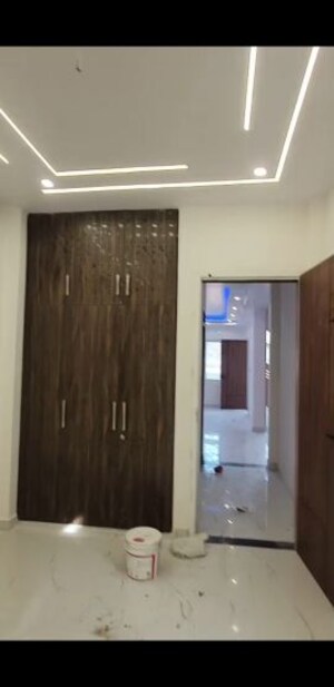 Room in 3.5 BHK Villa at Indira Nagar – for Sale