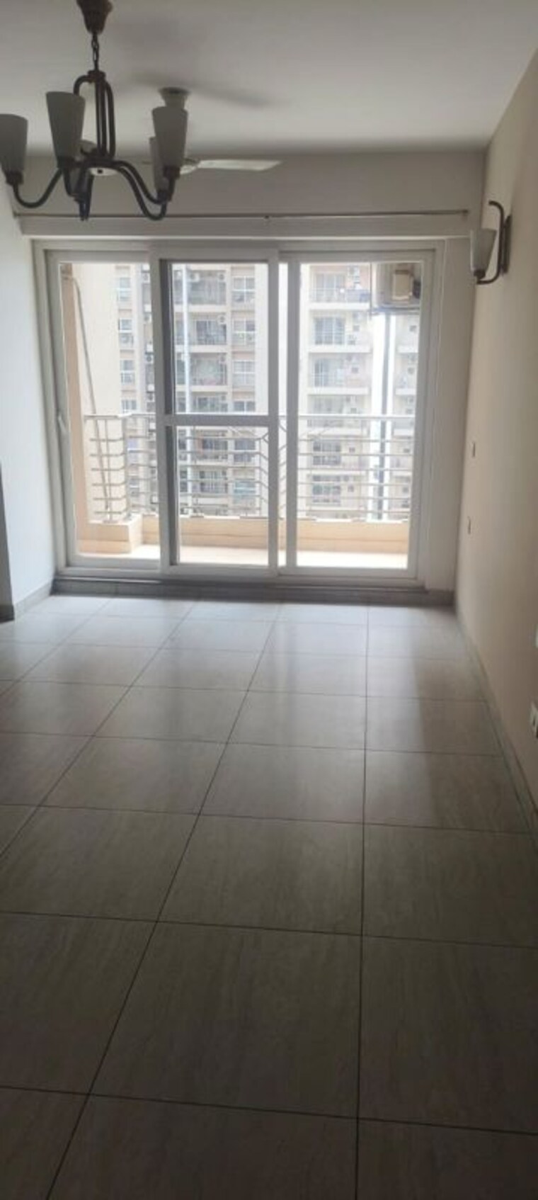Room, aba-cleo-county 3 Bedroom 1620 Sq.Ft. Apartment In Sector 121 Noida 10087221