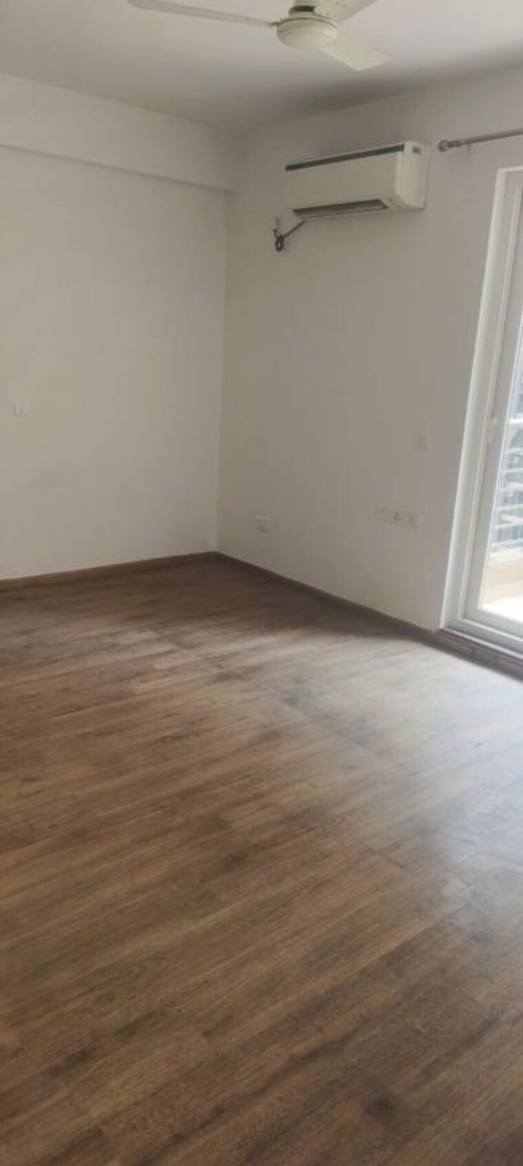 Room, aba-cleo-county 3 Bedroom 1620 Sq.Ft. Apartment In Sector 121 Noida 10087221