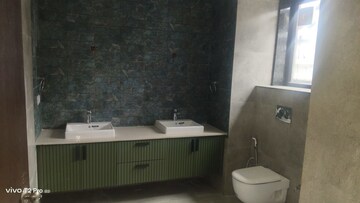 Bathroom in 5 BHK Villa at Unitech Uniworld Resorts-The Residences, Sector 33 – for Sale
