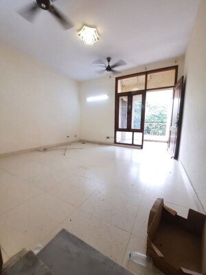 Room in 2 BHK Builder Floor at Malviya Nagar – for Rent