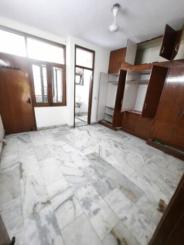 Bedroom in 2 BHK Builder Floor at Malviya Nagar – for Rent