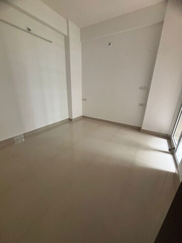 Room in 2 BHK Apartment at Galaxy Royale, Gaur City 2 – for Sale