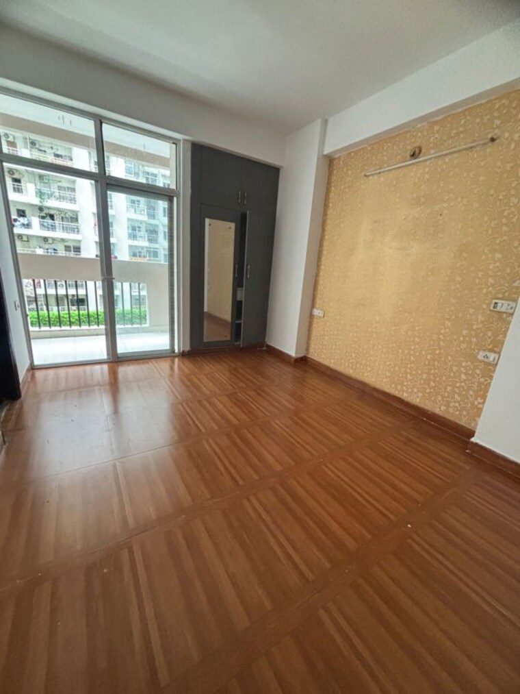 Room, galaxy-royale 2 Bedroom 990 Sq.Ft. Apartment In Gaur City 2 Greater Noida 10087287