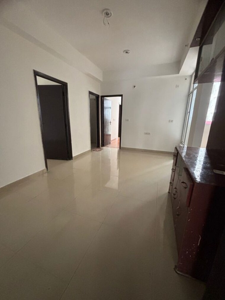 Room, galaxy-royale 2 Bedroom 990 Sq.Ft. Apartment In Gaur City 2 Greater Noida 10087287