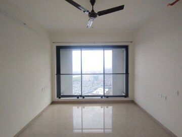Room in 3 BHK Apartment at Dosti Eastern Bay Phase 3, Wadala – for Rent