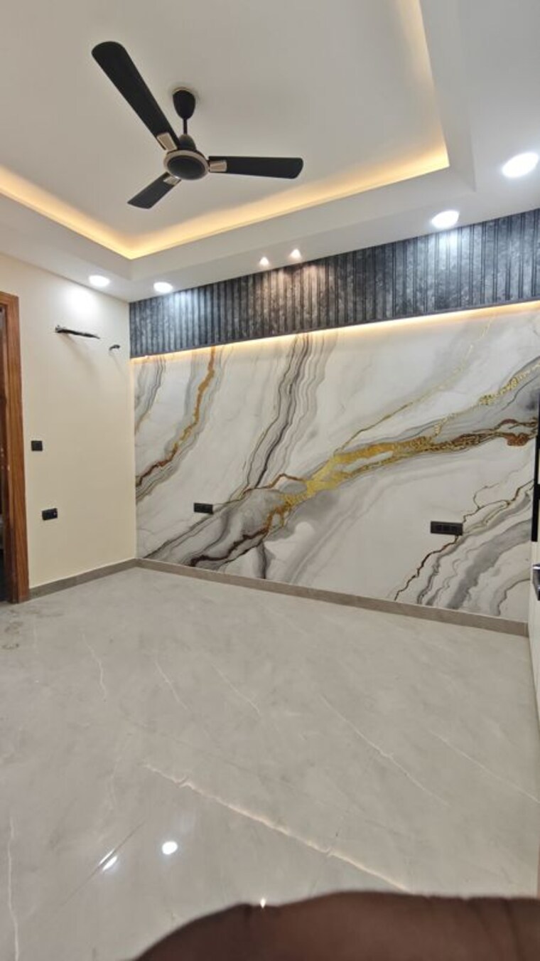 Bathroom, bptp-district-3 3 Bedroom 179 Sq.Yd. Builder Floor In Sector 85 Faridabad 10087319