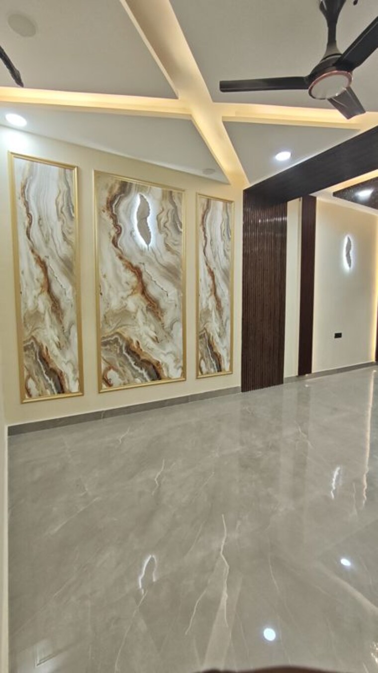 Bedroom, bptp-district-3 3 Bedroom 179 Sq.Yd. Builder Floor In Sector 85 Faridabad 10087319