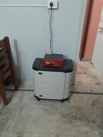 Furnished Amenities in 3 BHK Apartment at Bariatu – for Rent