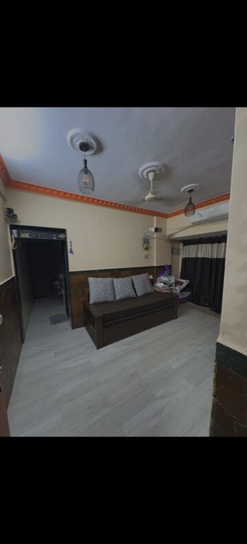 Bedroom in 1 BHK Apartment at Aman CHS Malad East, Malad East – for Rent