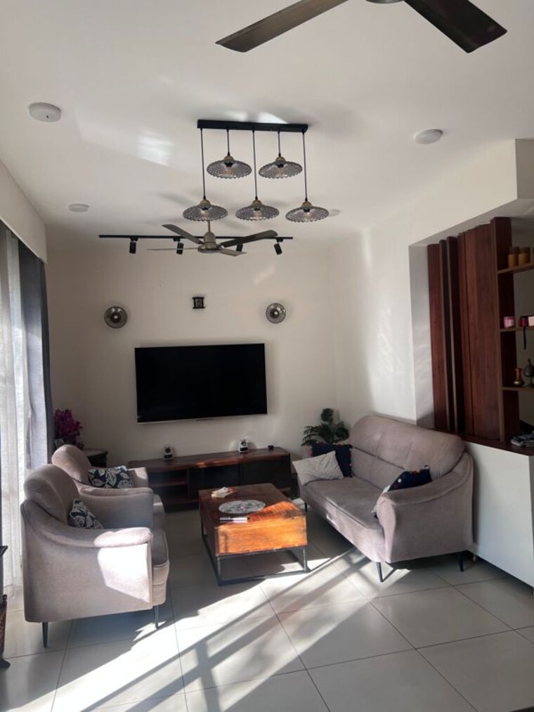 Master Bedroom, vatika-xpressions 2.5 Bedroom 1350 Sq.Ft. Builder Floor In Sector 88b Gurgaon 10082085