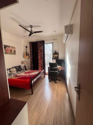 Bedroom in 2.5 BHK Builder Floor at Vatika Xpressions, Sector 88b – for Rent