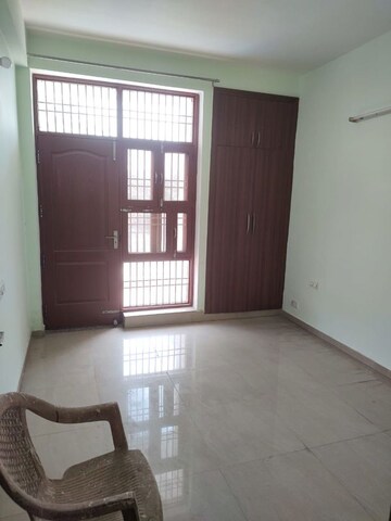 Room in 3 BHK Builder Floor at Sector 14 – for Sale