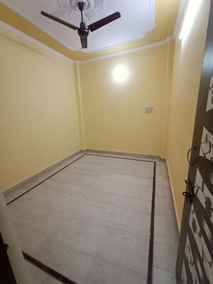 Room in 1.5 BHK Independent House at Burari – for Sale