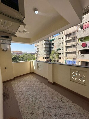 Kitchen in 3 BHK Apartment at Dwarka – for Rent