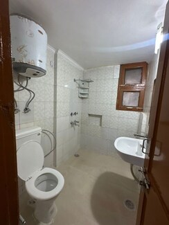 3 BHK + Pooja Room Apartment For Rent in Dwarka