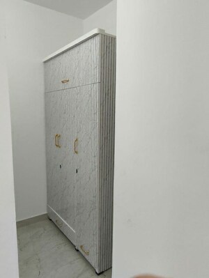 4 BHK Apartment For Rent in M R Platinum 321, Raj Nagar Extension