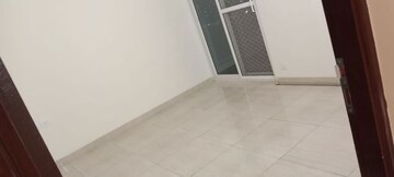 Room in 3 BHK Apartment at Gaur Sportswood, Sector 79 – for Rent