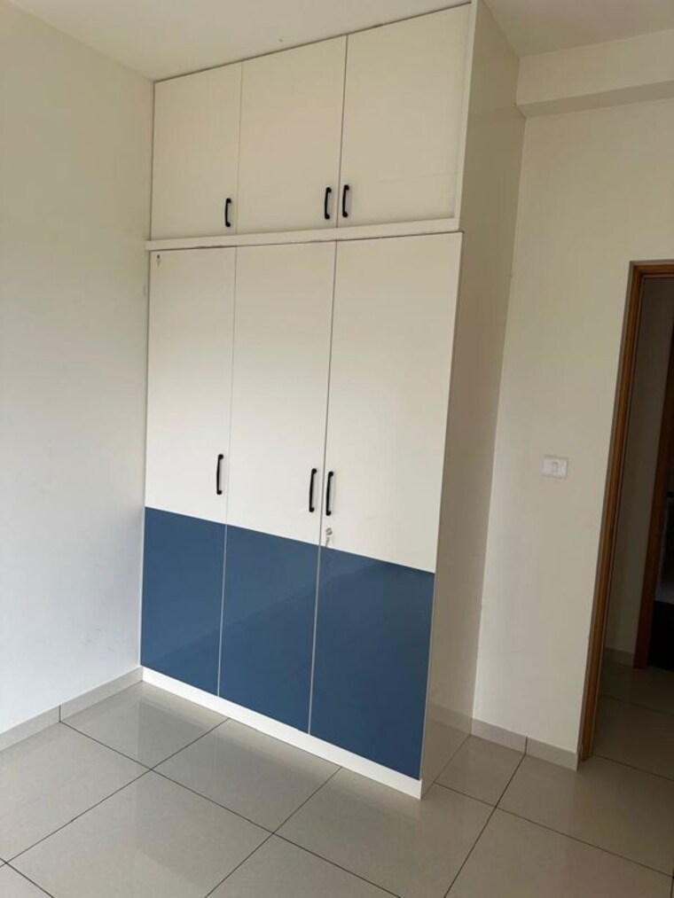 Bathroom, sobha-dream-gardens 2 Bedroom 1008 Sq.Ft. Apartment In Thanisandra Main Road Bangalore 10087412