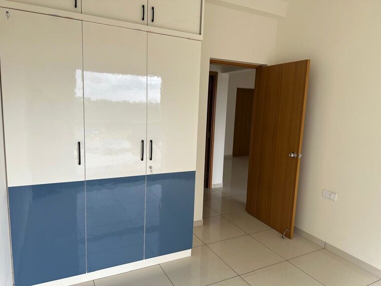 Bathroom, sobha-dream-gardens 2 Bedroom 1008 Sq.Ft. Apartment In Thanisandra Main Road Bangalore 10087412