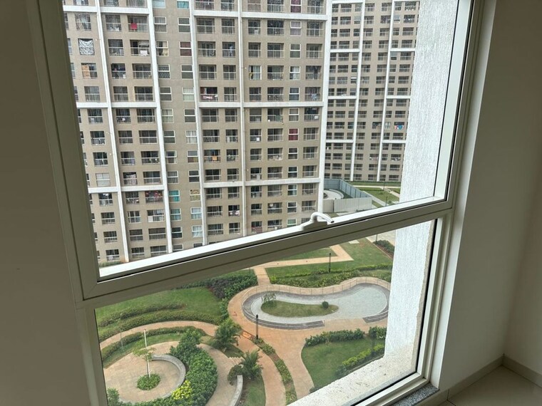Balcony, sobha-dream-gardens 2 Bedroom 1008 Sq.Ft. Apartment In Thanisandra Main Road Bangalore 10087412