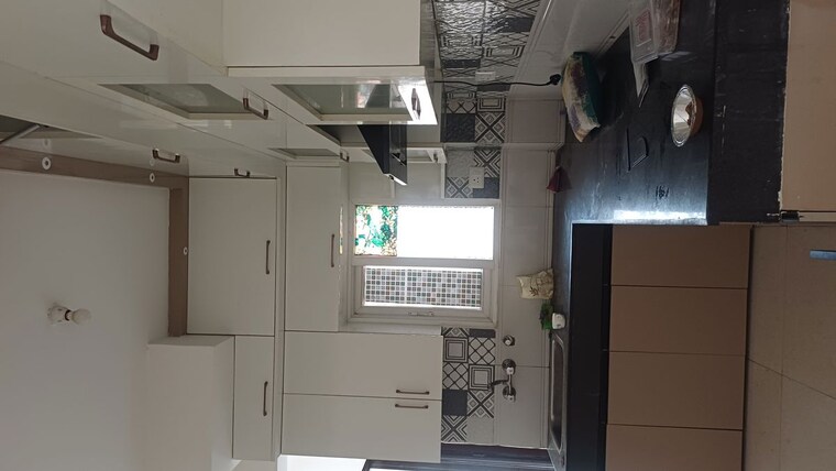 Kitchen, signature-the-serenas 2.5 Bedroom 745 Sq.Ft. Apartment In Sohna Sector 36 Gurgaon 10087488