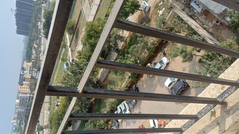 Balcony, signature-the-serenas 2.5 Bedroom 745 Sq.Ft. Apartment In Sohna Sector 36 Gurgaon 10087488