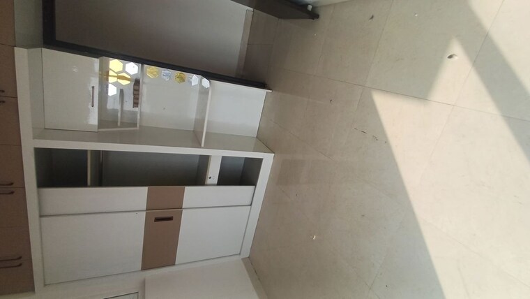 Kitchen, signature-the-serenas 2.5 Bedroom 745 Sq.Ft. Apartment In Sohna Sector 36 Gurgaon 10087488