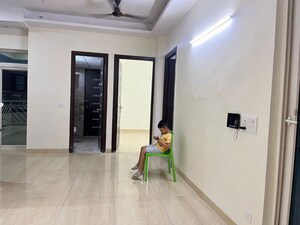 Room in 3 BHK Apartment at Gaur Sportswood, Sector 79 – for Rent