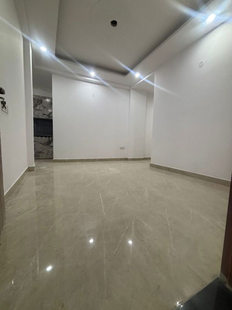 Room, saket 2 Bedroom 750 Sq.Ft. Builder Floor In Saket Delhi 10087594