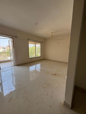 Room in 2 BHK Apartment at B U Bhandari Vaastu Viva, Wakad – for Rent