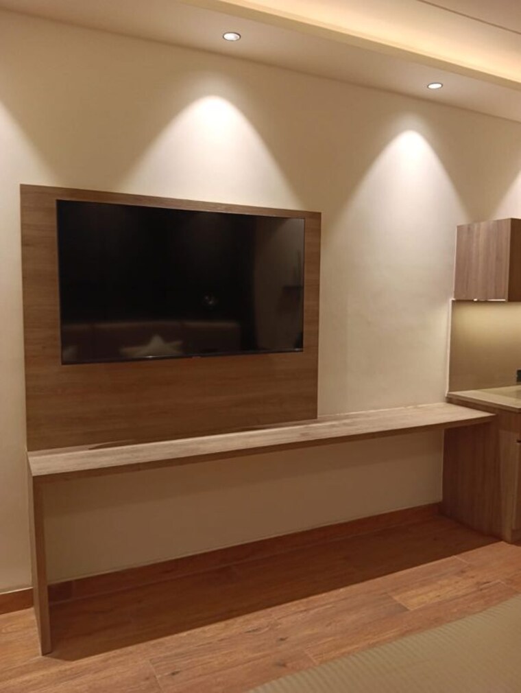 undefined, sector 28 Commercial Showroom 500 Sq.Yd. In Sector 28 Gurgaon 10087609