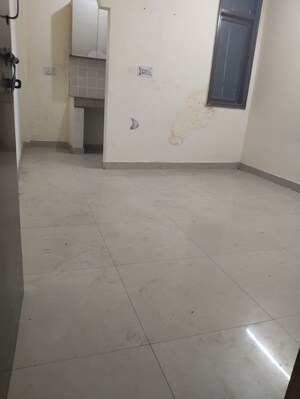 Room in 1 BHK Builder Floor at Neb Sarai – for Rent