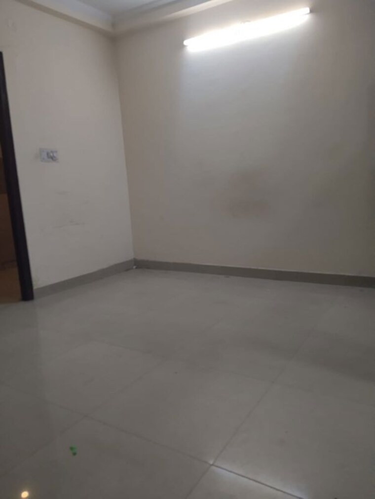 Room, neb sarai 1 Bedroom 450 Sq.Ft. Builder Floor In Neb Sarai Delhi 10087635