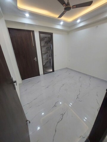 Room in 2 BHK Builder Floor at Hargobind Enclave – for Sale